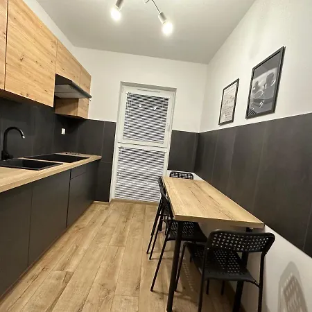 Hostel Pruszkowskie Mieszkanko